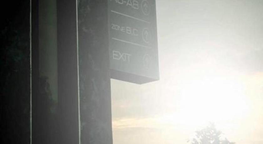 无限度假村 那空沙旺 外观 照片